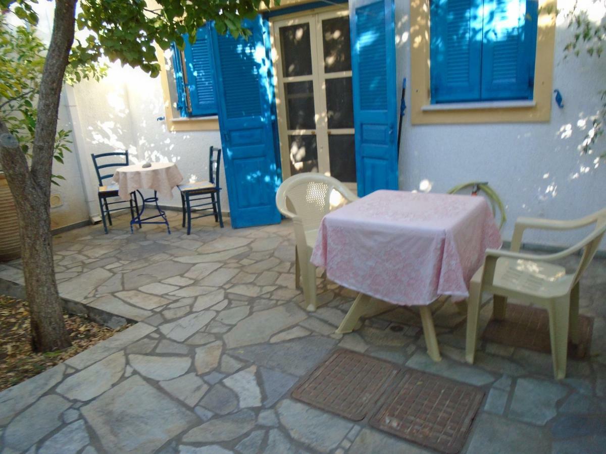 Sea Front Two Bedroom House In Lesvos Tavari Exterior photo